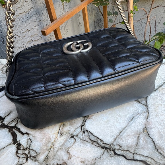 Gucci Calfskin Matelasse Aria Small GG Marmont Chain Shoulder Bag - Picture 13 of 16